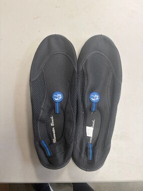 Black Water-Ready Boat Shoes with Blue Accent